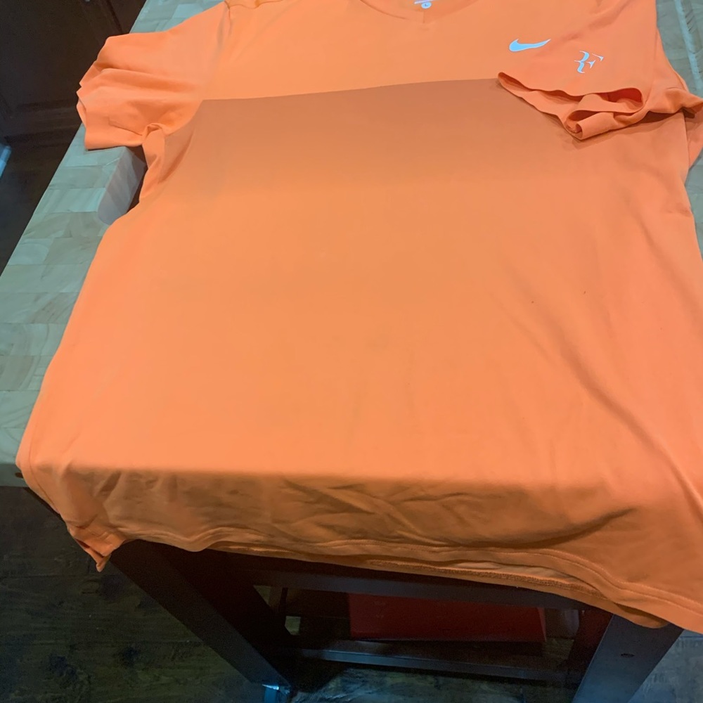 Men’s Nike Roger Federer Drifit Tennis Shirt